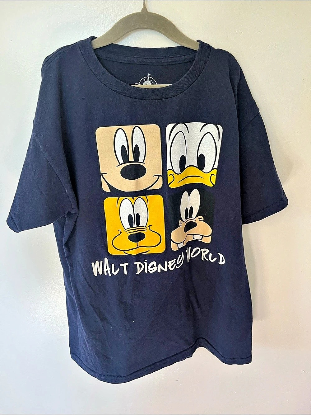 Disney Walt Disney World Mickey, Donald, Pluto & Goofy Graphic Tee Y